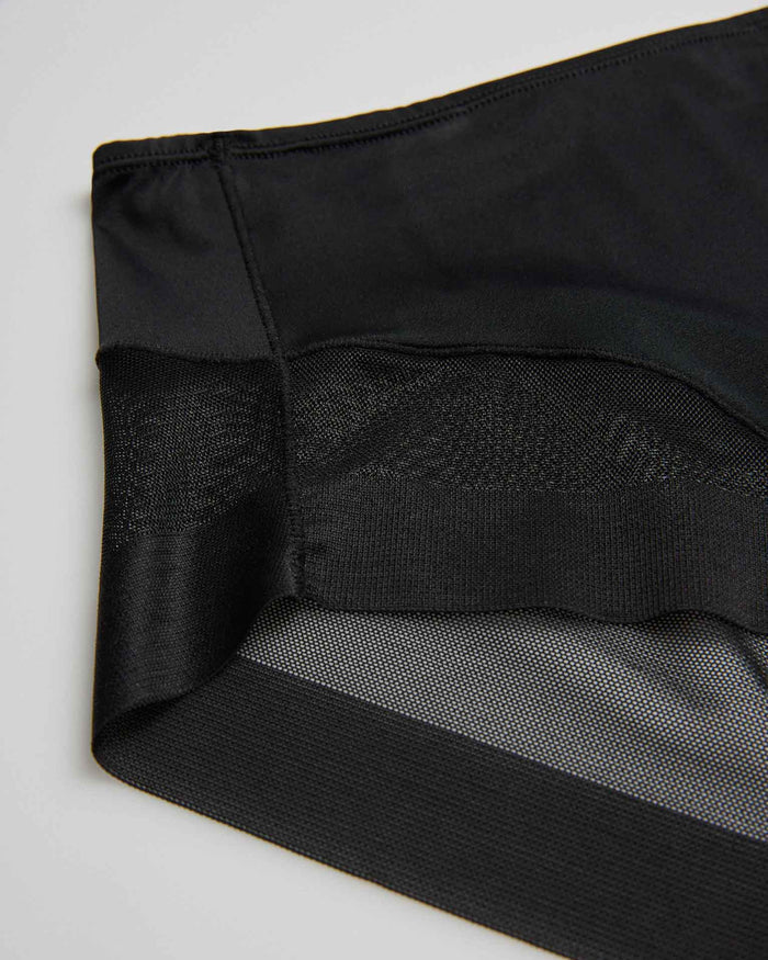 Braga alta invisible bajo la ropa