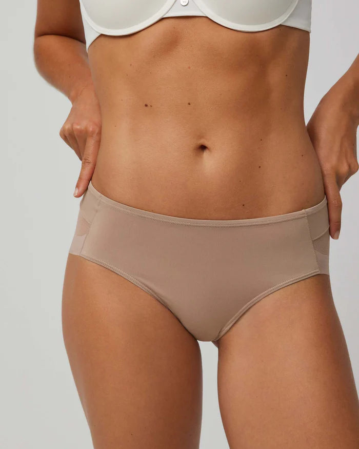 Braga de mujer con tul posterior color visón
