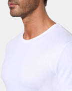 CAMISETA-TERMICA-MANGA-CORTA-CUELLOREDONDO-ABANDERADO-DETALLES