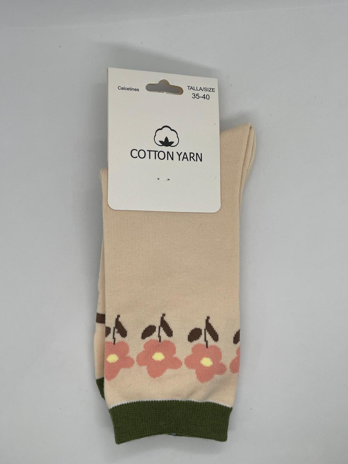 Calcetines con estampado floral 