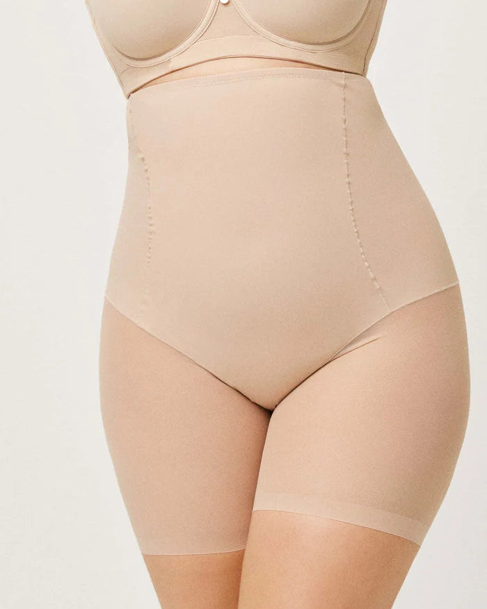 Faja alta moldeadora con efecto vientre plano