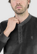 PIJAMA HOMBRE INVIERNO TERCIOPELO GRIS DETALLES