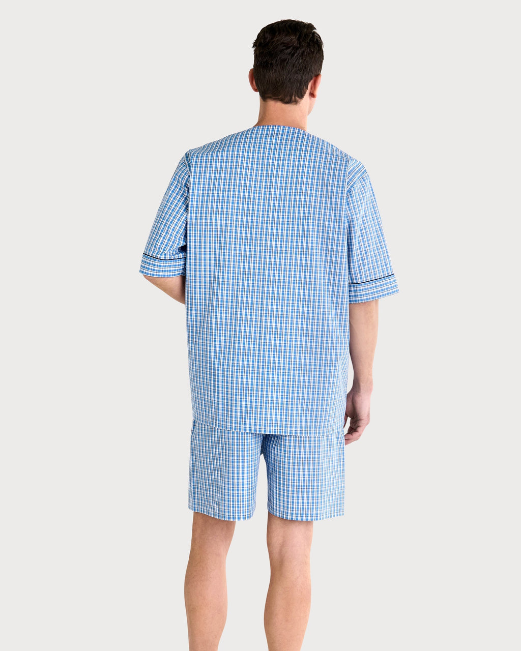 Pantalón corto de pijama de hombre azul a cuadros con cintura elástica