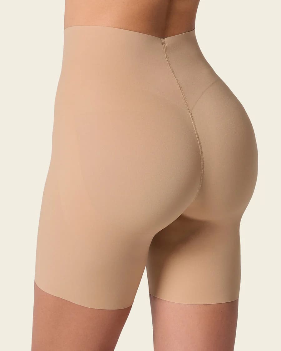 SHORT DE COMPRESION VIENTRE PLANO EFECTO INVISIBLE BEIGE - LEONISA