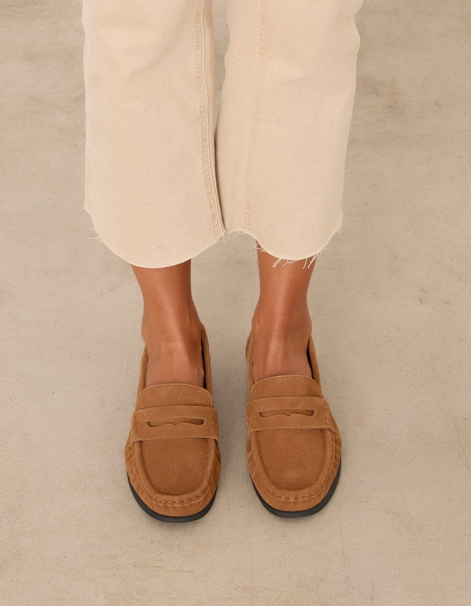 mim-zapato-plano-harry-camel