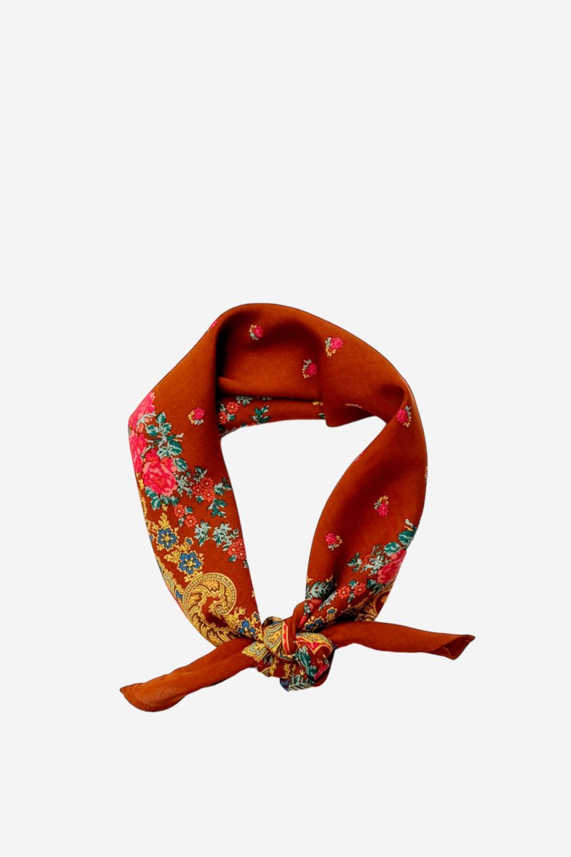 pañuelo caldero accesorio moda