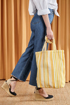   tote bag artesanal amarillo